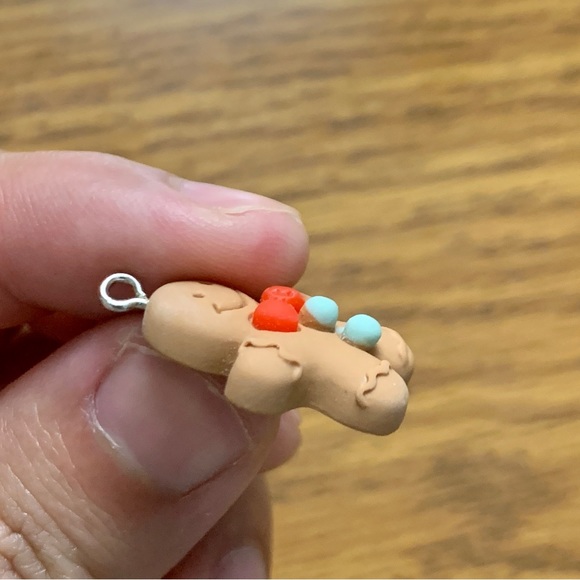 Gingerbread Man Charm Pendant - Picture 6 of 8